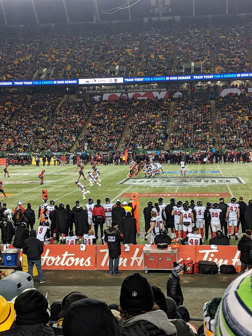 Commonwealth Stadium | 11000 Stadium Rd, Edmonton, AB T5H 4E2, Canada | Phone: (780) 442-5311