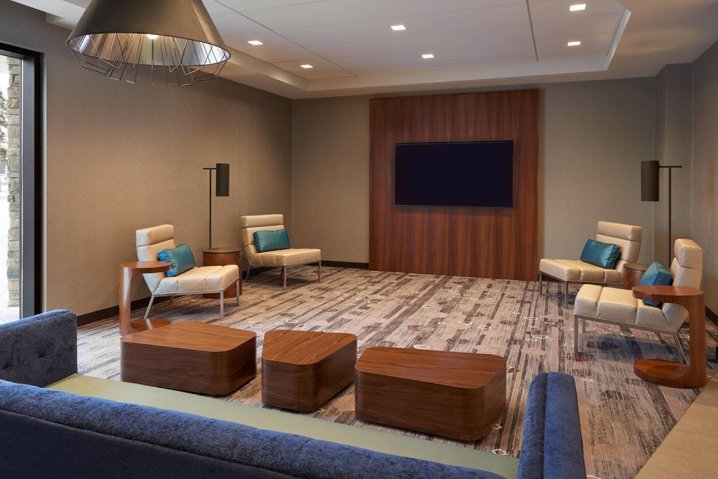 TownePlace Suites by Marriott Oshawa | 1011 Bloor St E, Oshawa, ON L1H 7K6, Canada | Phone: (905) 215-1093