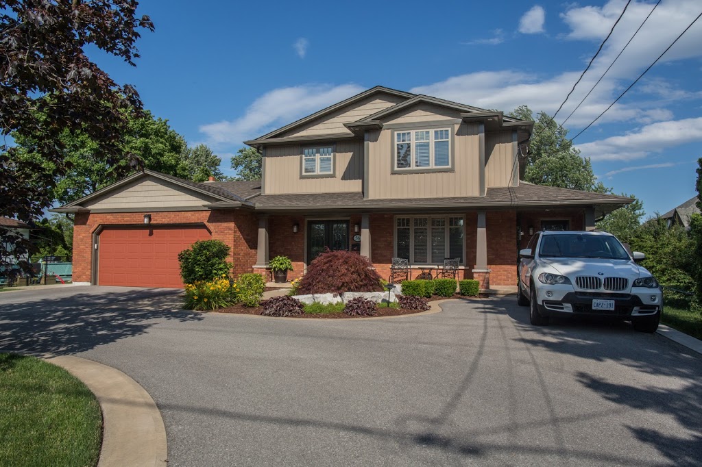 Steve Augustine Official | Real Estate | 428 Winston Rd, Grimsby, ON L3M 0H2, Canada | Phone: (289) 339-1387