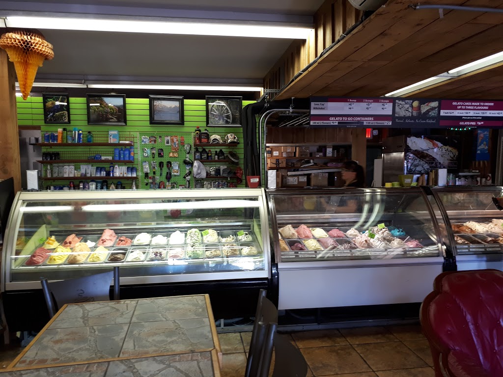 Mikes Place | 268 Gower Point Rd, Gibsons, BC V0N 1V8, Canada | Phone: (604) 886-5320