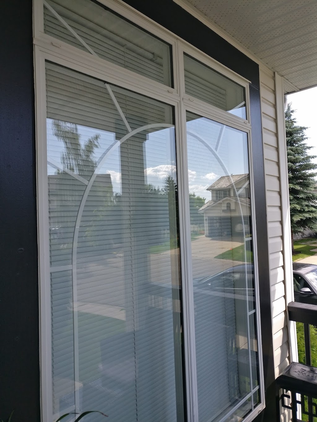 EZClean Window Cleaning | 274 Douglas Glen Blvd SE, Calgary, AB T2Z 2M8, Canada | Phone: (587) 429-7474