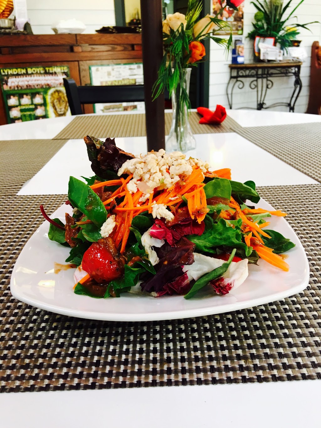 Chandara House - Authentic Thai Cuisine | 655 Front St STE 10, Lynden, WA 98264, USA | Phone: (360) 393-3068