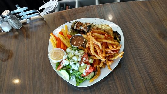 Chez Patrice Restaurant & Pizzeria | 390 Rue Montcalm, Berthierville, QC J0K 1A0, Canada | Phone: (450) 836-4044