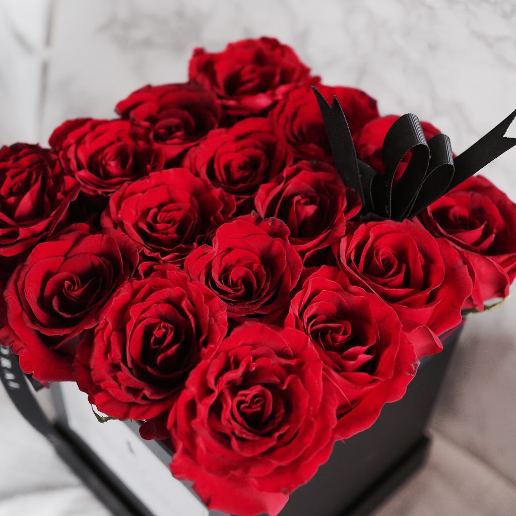 D.E.A.R. Arrangement & Design Ltd | 2672 Shelbourne St, Victoria, BC V8R 4L9, Canada | Phone: (250) 658-4846