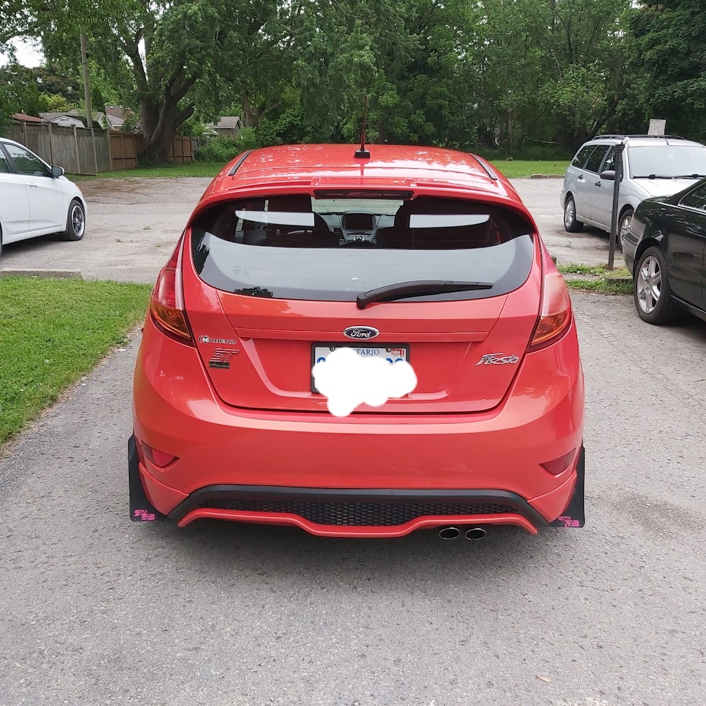 Detailing Niagara | 213 Bunting Rd, St. Catharines, ON L2M 3Y2, Canada | Phone: (289) 501-8659