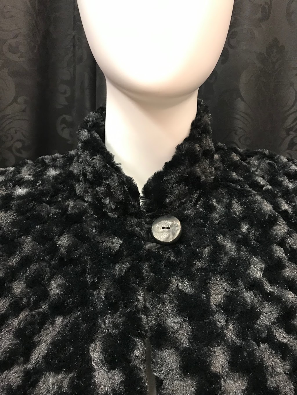 Curvy Fashions | 161 Jubilee St, Duncan, BC V9L 1W6, Canada | Phone: (250) 746-6144