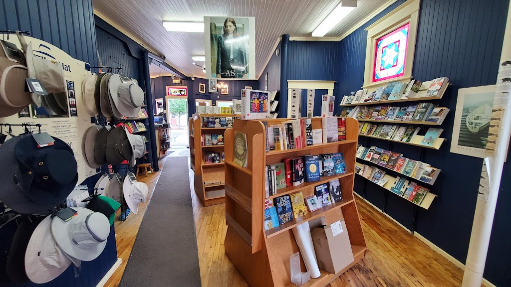 Mad Hatter Books | 213 St George St, Annapolis Royal, NS B0S 1A0, Canada | Phone: (902) 532-2070