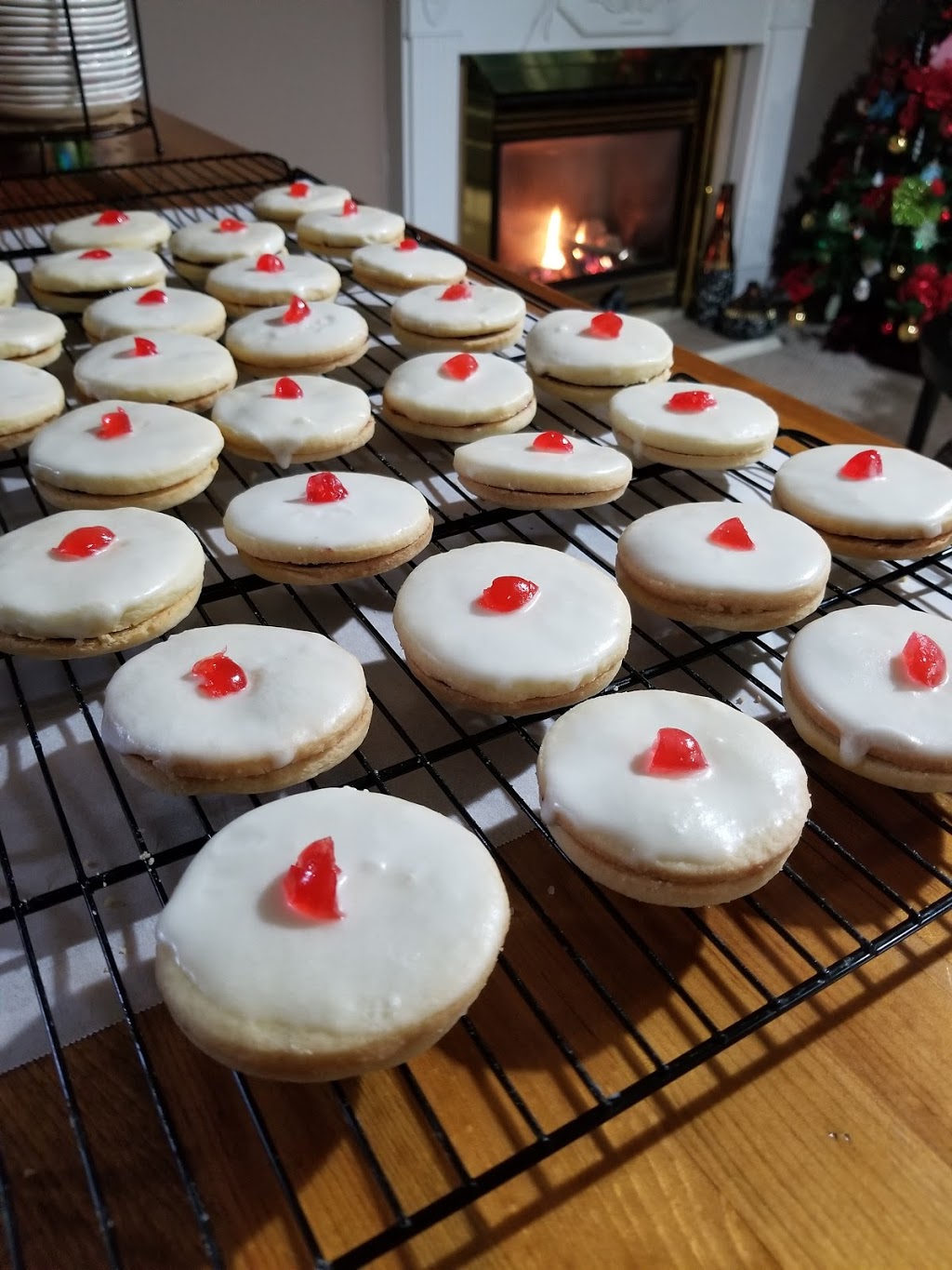 Rosemarys Sweet Treats | 17 Brownlee Dr, Bradford, ON L2Z 2K4, Canada | Phone: (289) 231-4553