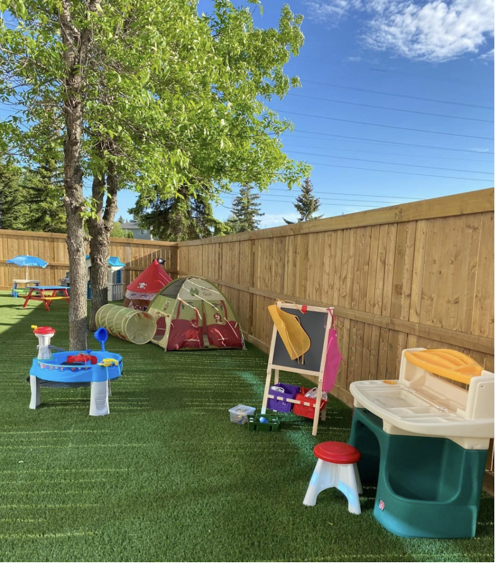 Great Expectations Childcare | 3022 Calgary Trail NW, Edmonton, AB T6J 6V4, Canada | Phone: (780) 465-5551