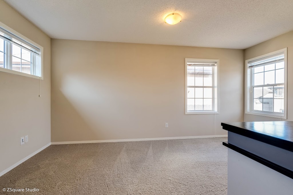 ZSquare Studio | 220 Fernwood Ave #318, Winnipeg, MB R2M 1C5, Canada | Phone: (204) 431-9212