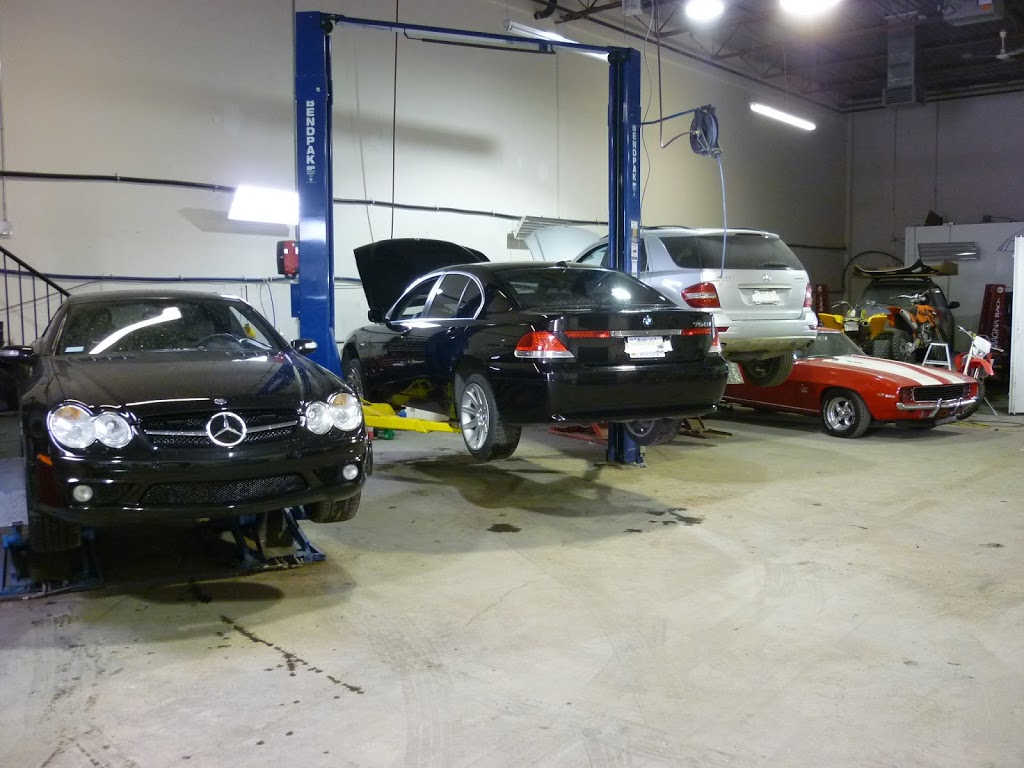 Advance Autobody & Auto Service Ltd | 4321 14 St NE #2, Calgary, AB T2E 7A9, Canada | Phone: (403) 265-6700