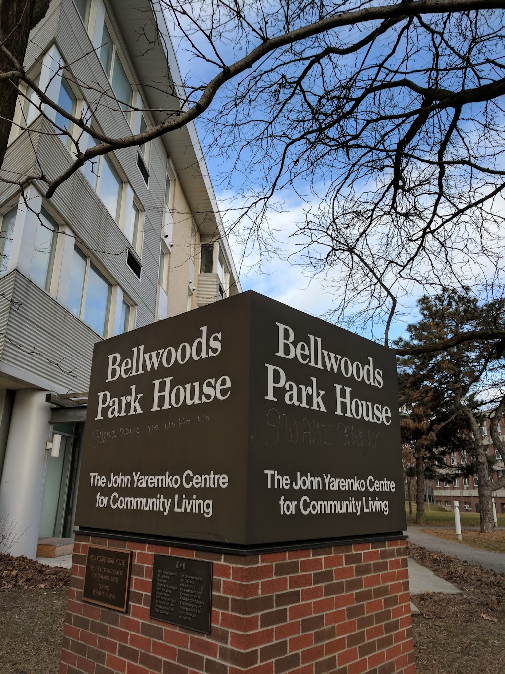 Bellwoods Centres for Community Living Inc. | 3 Concorde Gate Suite 200, North York, ON M3C 3N7, Canada | Phone: (416) 696-9663