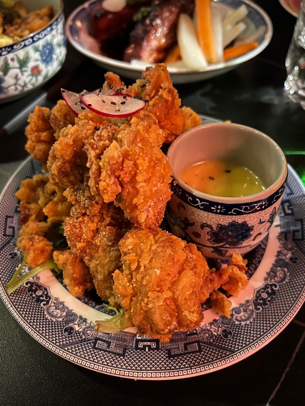 Gon Bui Restaurant Bar | 2133 Boul. le Carrefour, Laval, QC H7S 2J7, Canada | Phone: (579) 934-0888