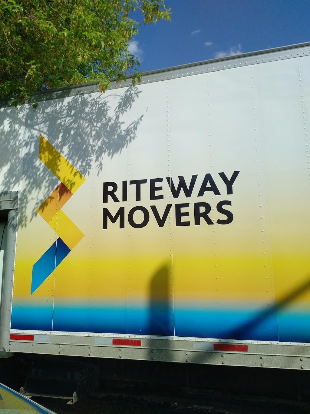Riteway Moving & Storage Ltd. | 232 Sioux Rd, Sherwood Park, AB T8A 3X5, Canada | Phone: (780) 938-7483