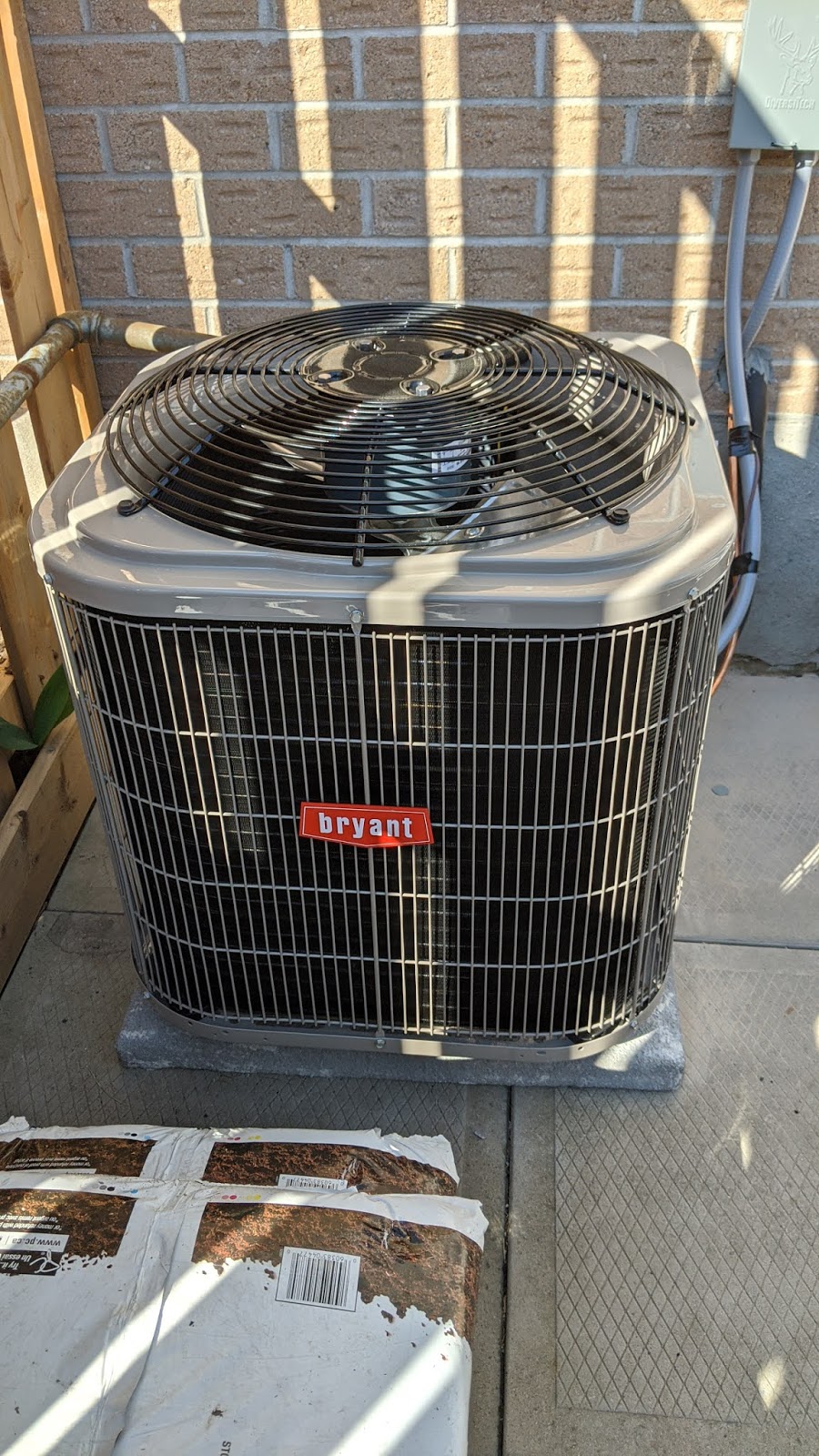 Climax Comfort Air Ltd | 3261 Escada Dr, Mississauga, ON L5M 7V6, Canada | Phone: (416) 889-5796