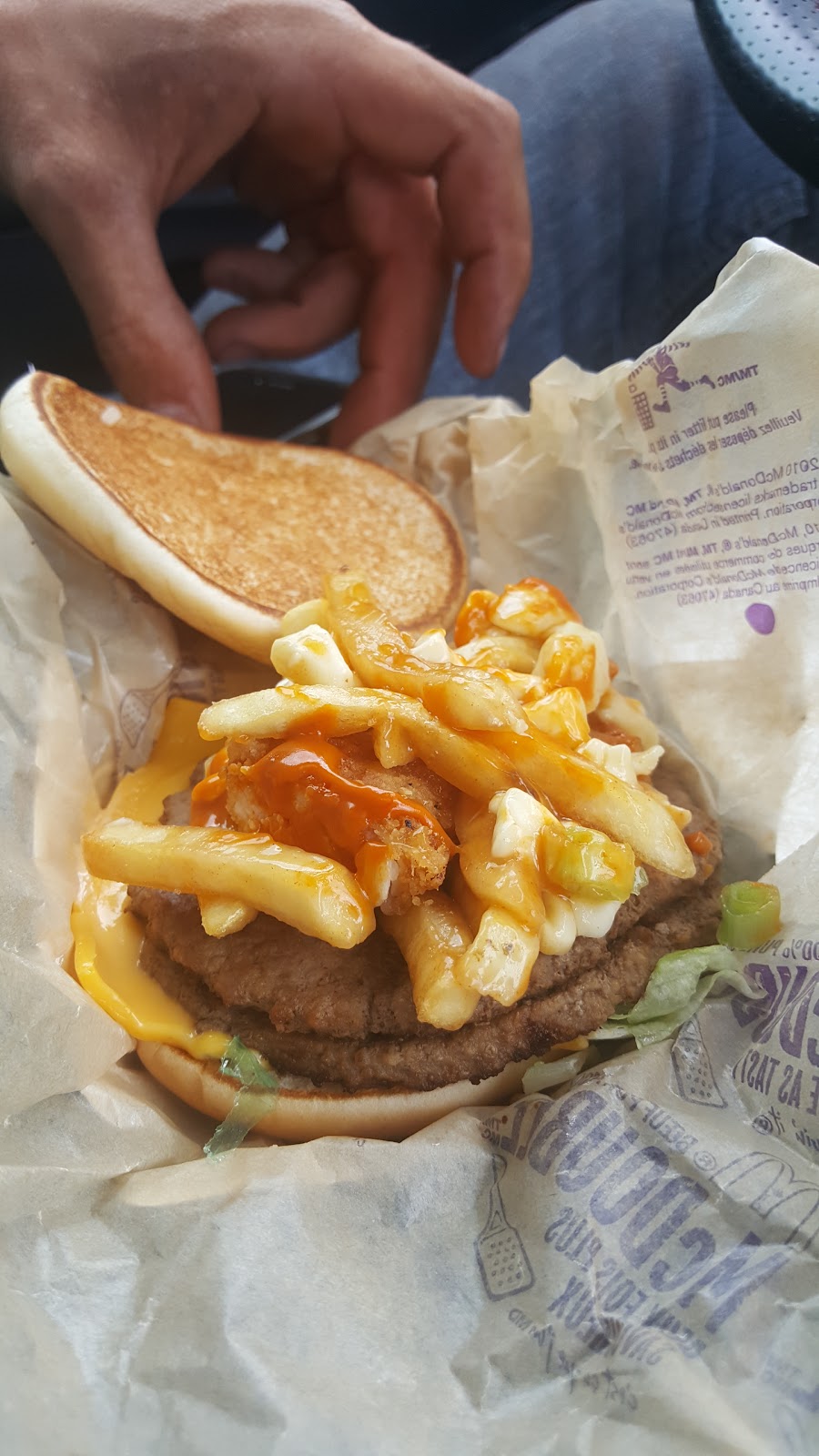 McDonalds | 101 Chemin Saint-François-Xavier, Candiac, QC J5R 4V4, Canada | Phone: (450) 632-4723