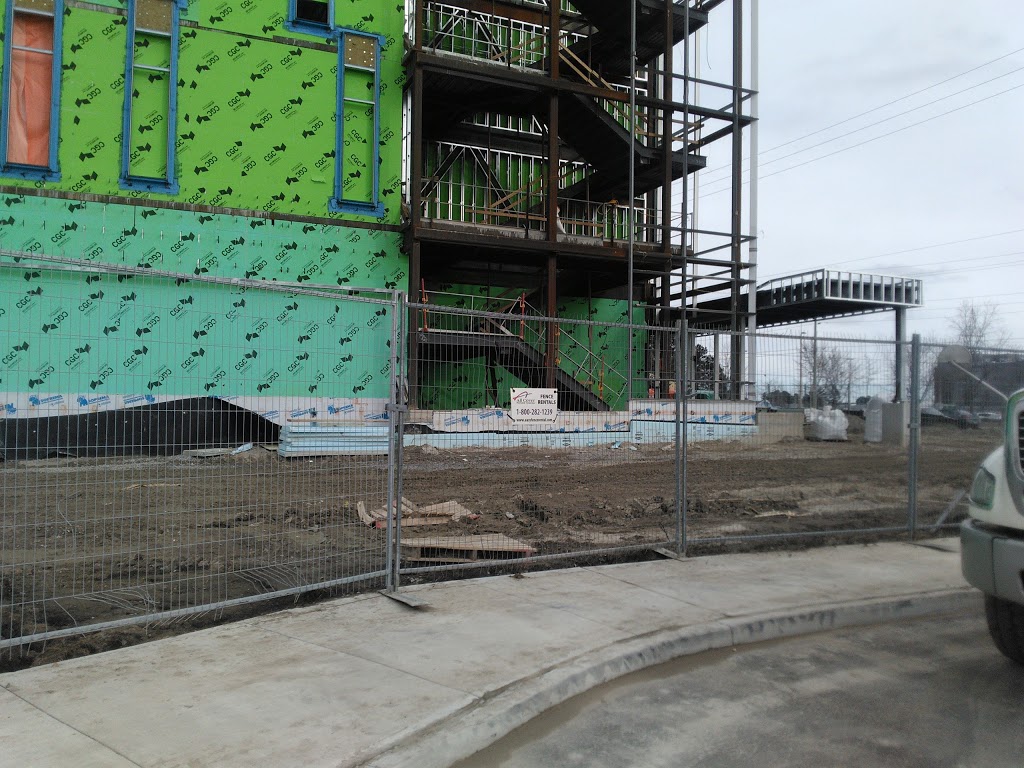 Campus UOIT | 40 Conlin Rd, Oshawa, ON L1H 7K4, Canada | Phone: (905) 721-8668