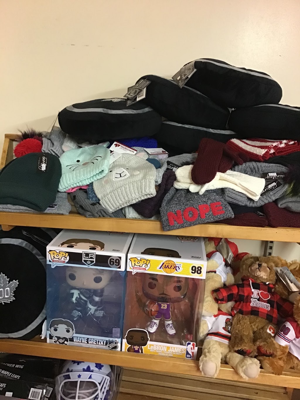 Rocklyn General Store | 156378 7th Line, Meaford, ON N4L 1W6, Canada | Phone: (647) 472-6917