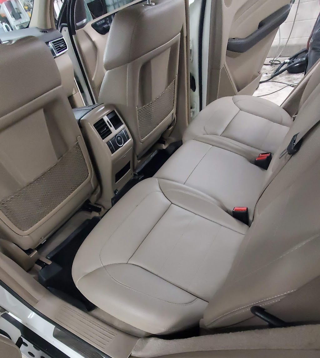 A Team Mobile & In Shop Auto Detailing | 469 Hensall Cir Unit #1, Mississauga, ON L5A 3P4, Canada | Phone: (647) 803-5331