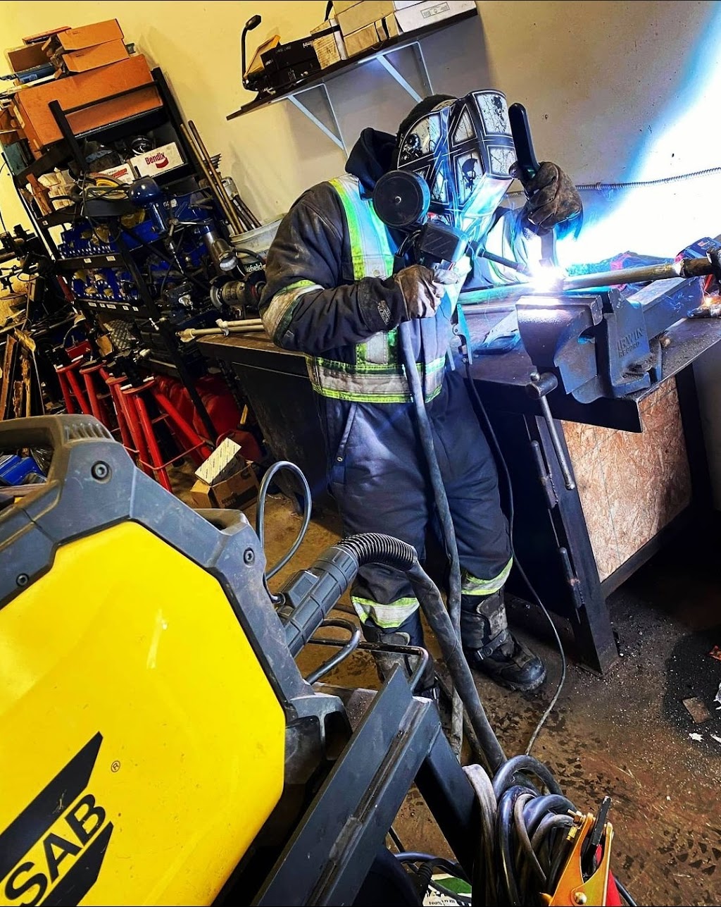 Bouffard Diesel | 1826 Rte de lAéroport, Québec, QC G2G 2P9, Canada | Phone: (581) 305-1927