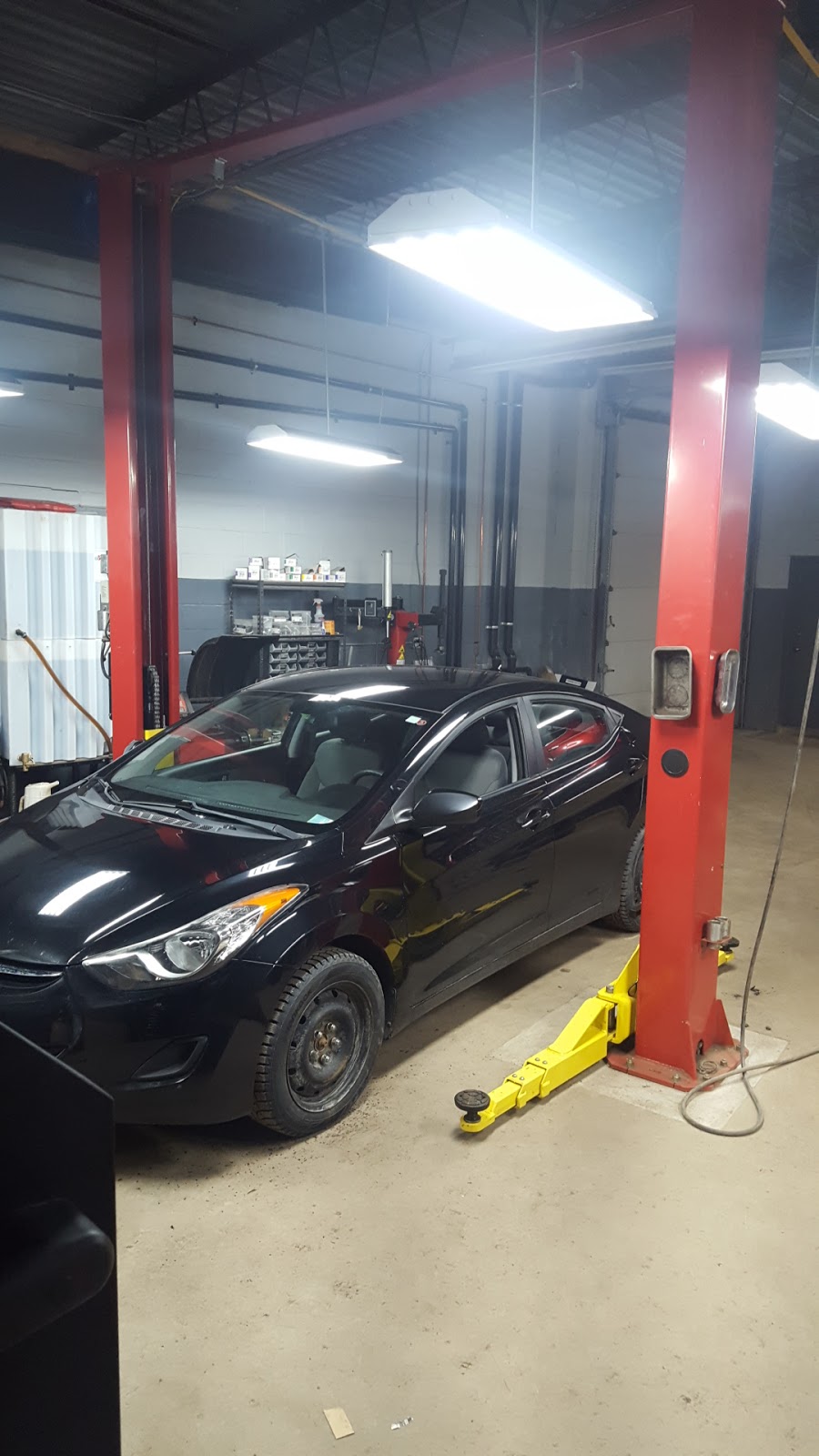 Westside Auto Repair | 1055 Sarnia Rd Unit B7, London, ON N6H 5J9, Canada | Phone: (519) 474-2886