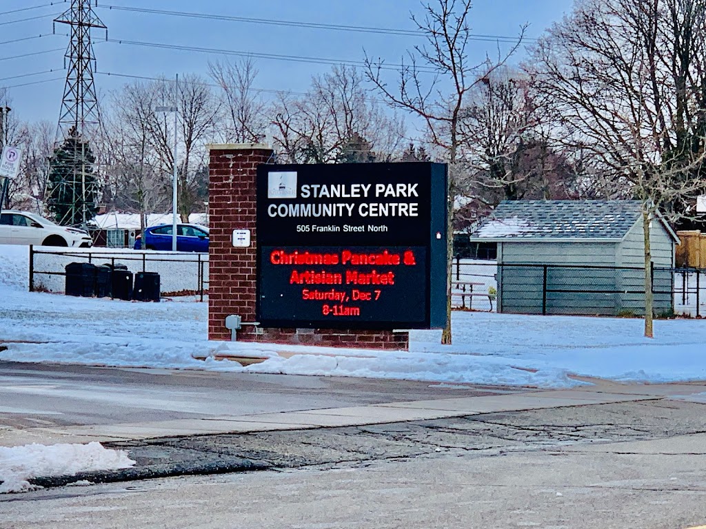 Stanley Park Community Centre | 505 Franklin St N, Kitchener, ON N2A 4K7, Canada | Phone: (519) 741-2504