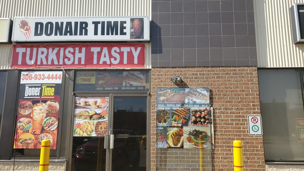 Donair Time | 3310 Fairlight Dr, Saskatoon, SK S7M 4Z1, Canada | Phone: (306) 933-4444