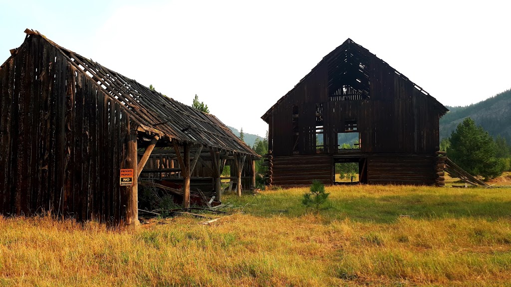 Scotch Creek Home Building Centre | 3906 Squilax-Anglemont Rd, Scotch Creek, BC V0E 1M0, Canada | Phone: (250) 955-0203