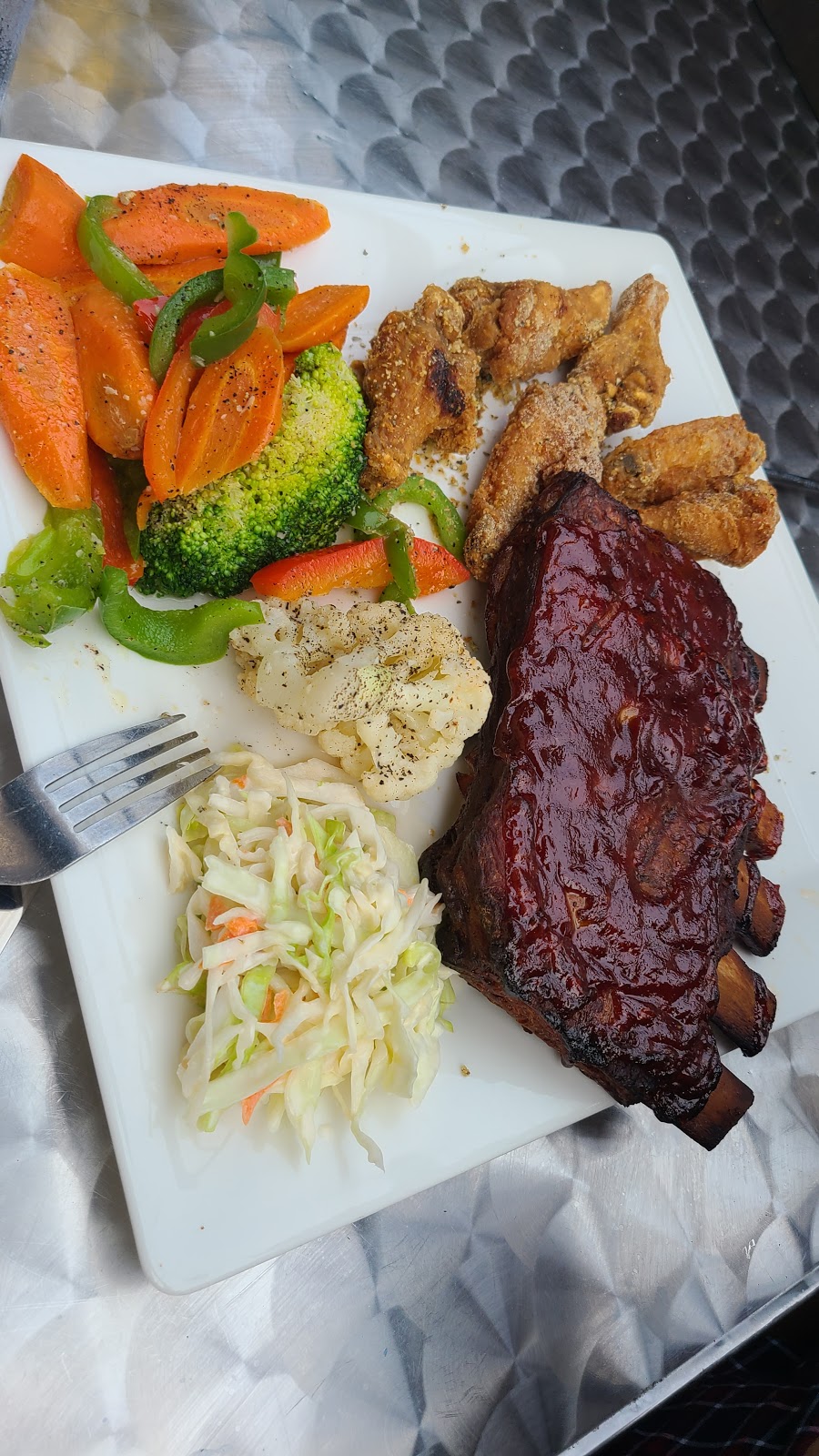 Sharks Club And Grill | 7007 Islington Ave, Vaughan, ON L4L 4T5, Canada | Phone: (905) 850-9400