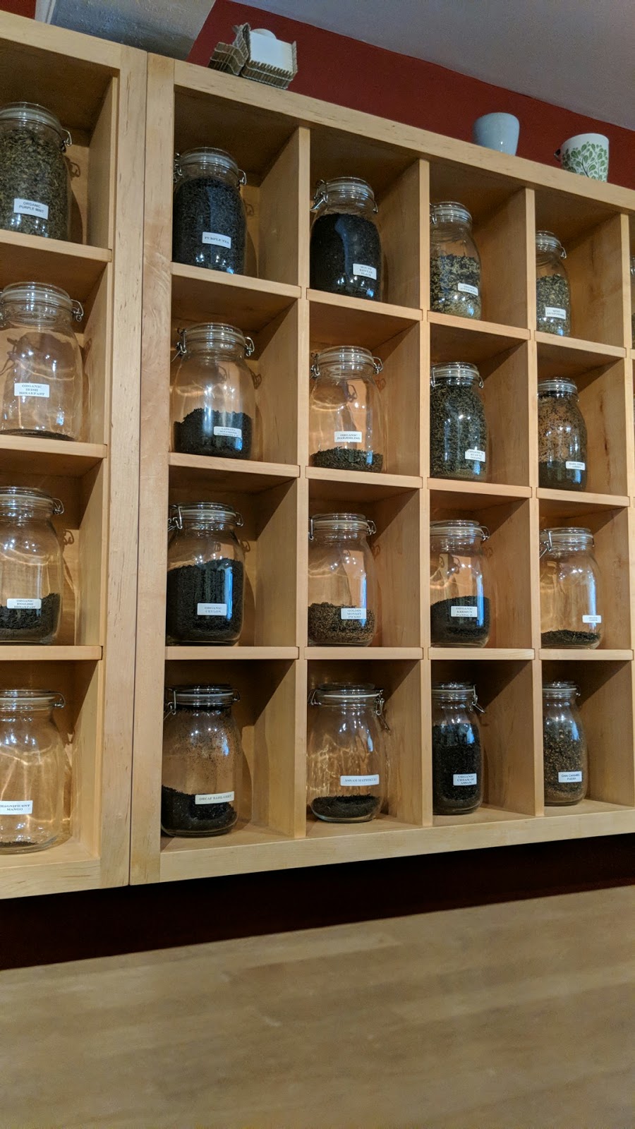 Lucas Teas | 38028 Cleveland Ave, Squamish, BC V8B 0B7, Canada | Phone: (604) 567-4577