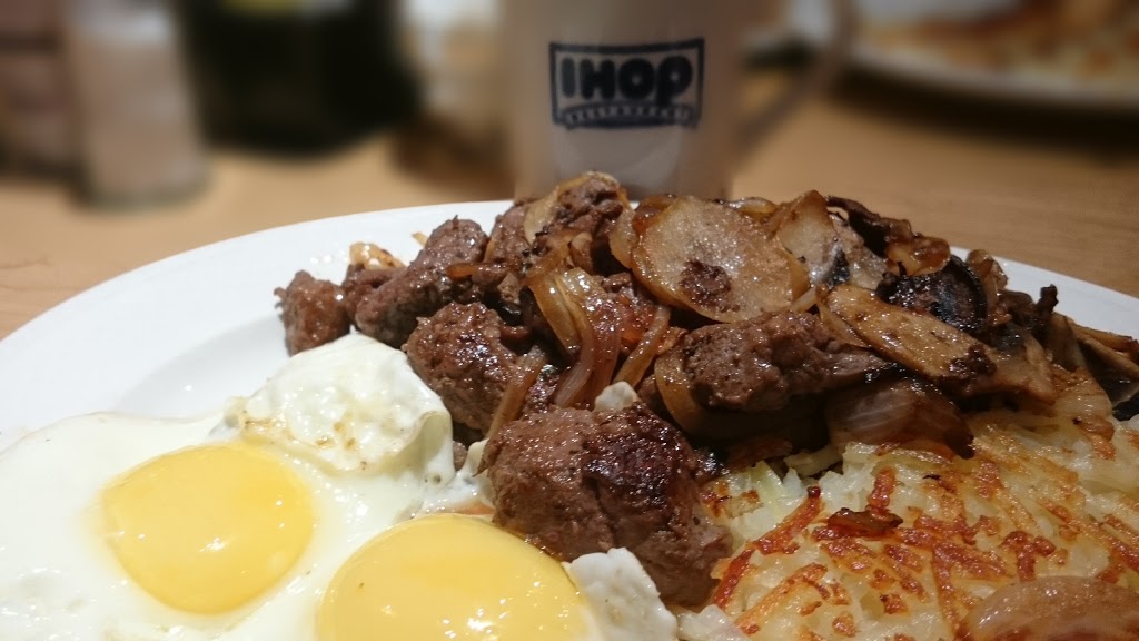 IHOP | 45466 Yale Rd, Chilliwack, BC V2R 3Z8, Canada | Phone: (604) 793-4467