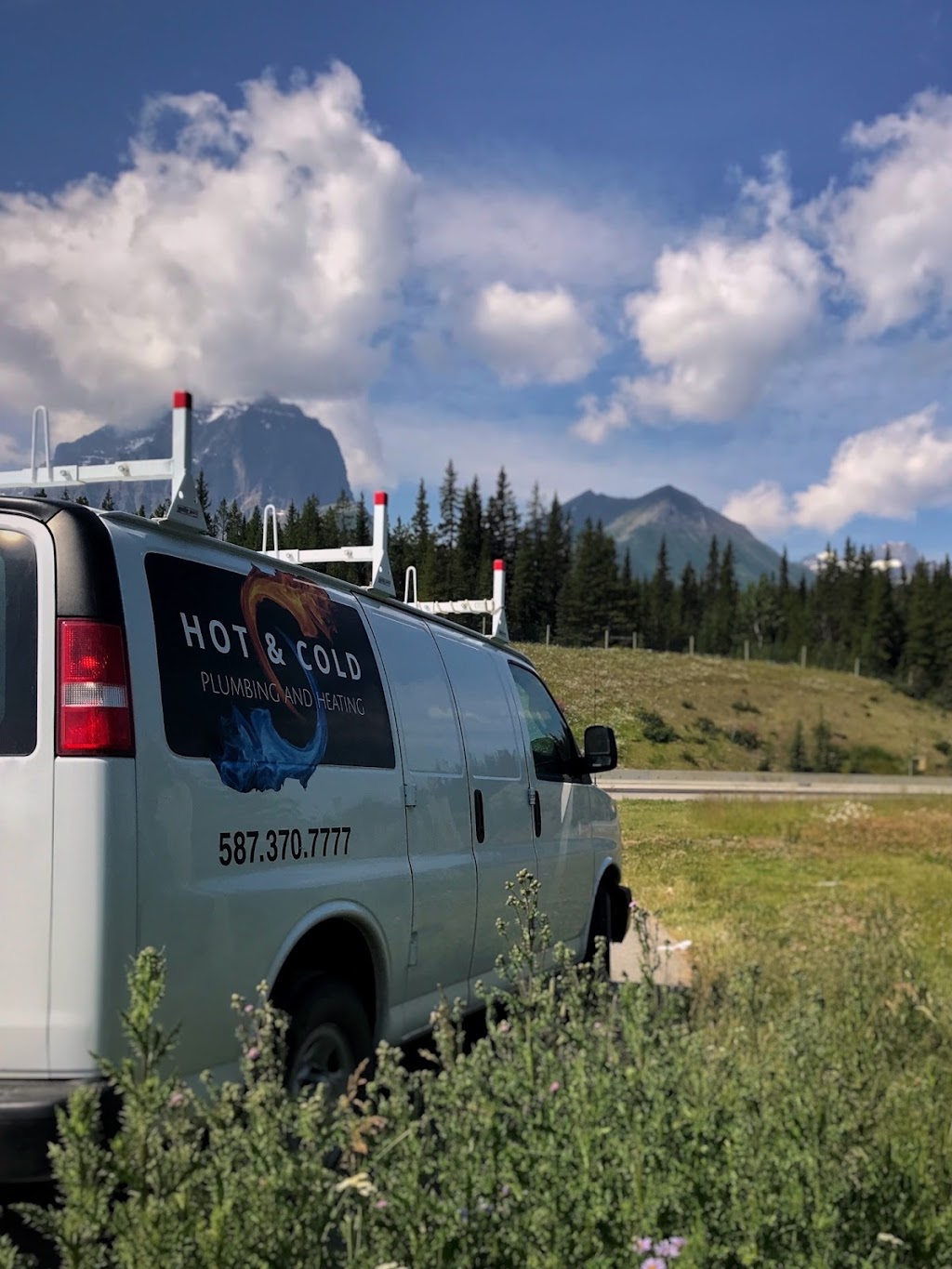 Hot & Cold Plumbing and Heating | 218 McDermott Rd, Coalhurst, AB T0L 0V0, Canada | Phone: (587) 370-7777