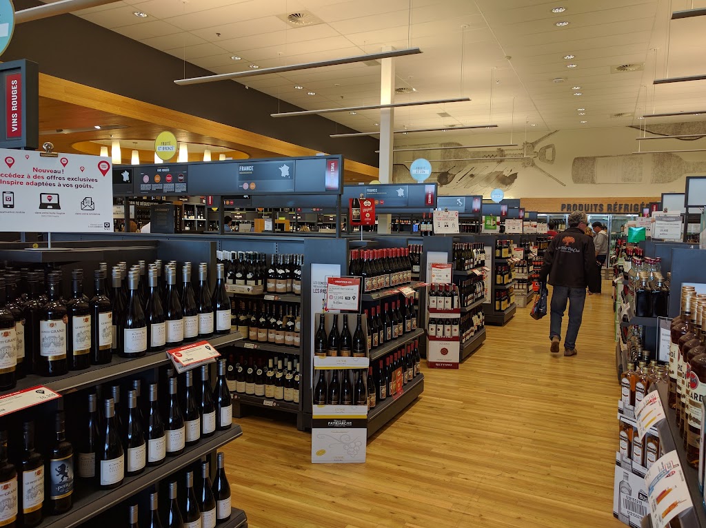 Quartier DIX30 | 6000 Boulevard Leduc, Brossard, QC J4Y 0E3, Canada | Phone: (450) 926-1030