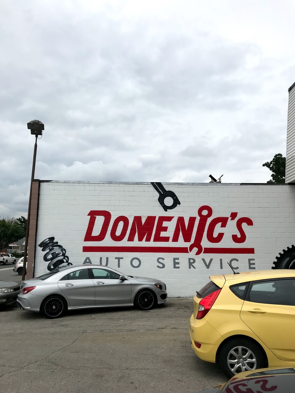 Domenics Auto Service Centre Ltd | 445 Pharmacy Ave, Scarborough, ON M1L 3G7, Canada | Phone: (416) 755-5062