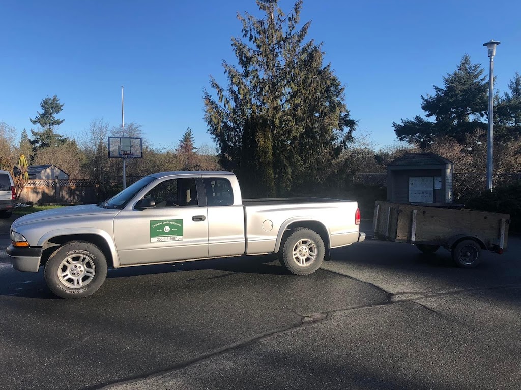 Freshman Landscaping Crew | Jedburgh Rd, View Royal, BC V9B 1K7, Canada | Phone: (250) 516-6687