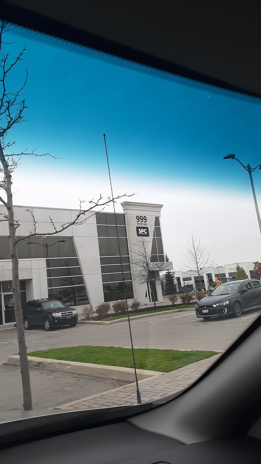 ECONO BINS INC | 999 Edgeley Blvd #4, Concord, ON L4K 5Z4, Canada | Phone: (855) 806-3519