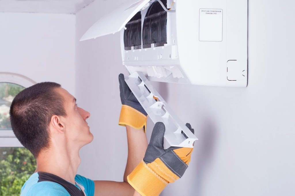 Abbotsford Refrigeration and Air Conditioning | 36092 Regal Pkwy, Abbotsford, BC V3G 1L1, Canada | Phone: (778) 771-2430