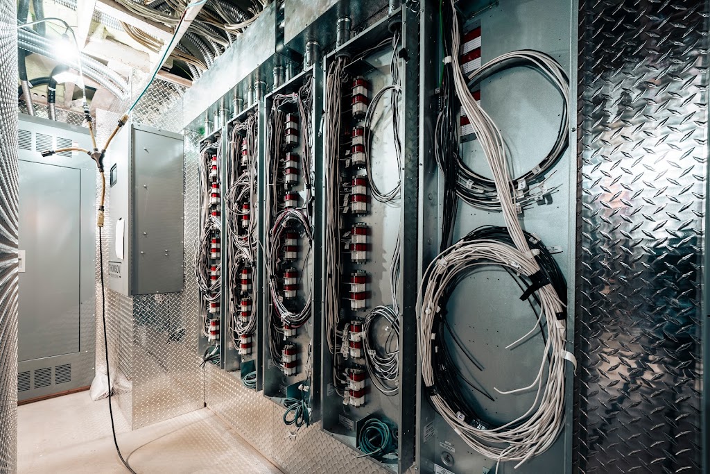 Electrician New Westminster - Kato Electrical Inc. | 1303 8th Ave suite 502, New Westminster, BC V3M 4M8, Canada | Phone: (604) 200-7473