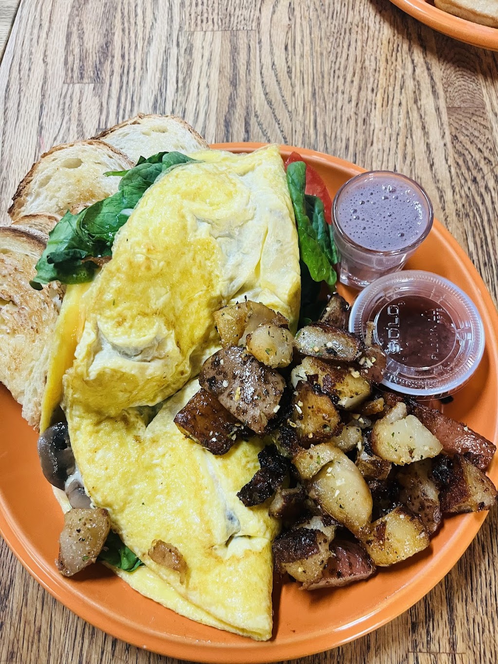 C’est la vie café | 1347 Rue de la Sapinière, Val-David, QC J0T 2N0, Canada | Phone: (819) 320-0273