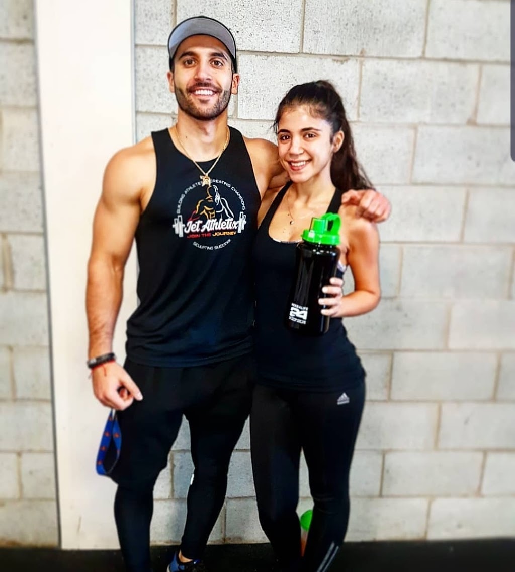 JET ATHLETIX | 6585 Chemin Mackle, Côte Saint-Luc, QC H4W 2Y4, Canada | Phone: (514) 679-5772
