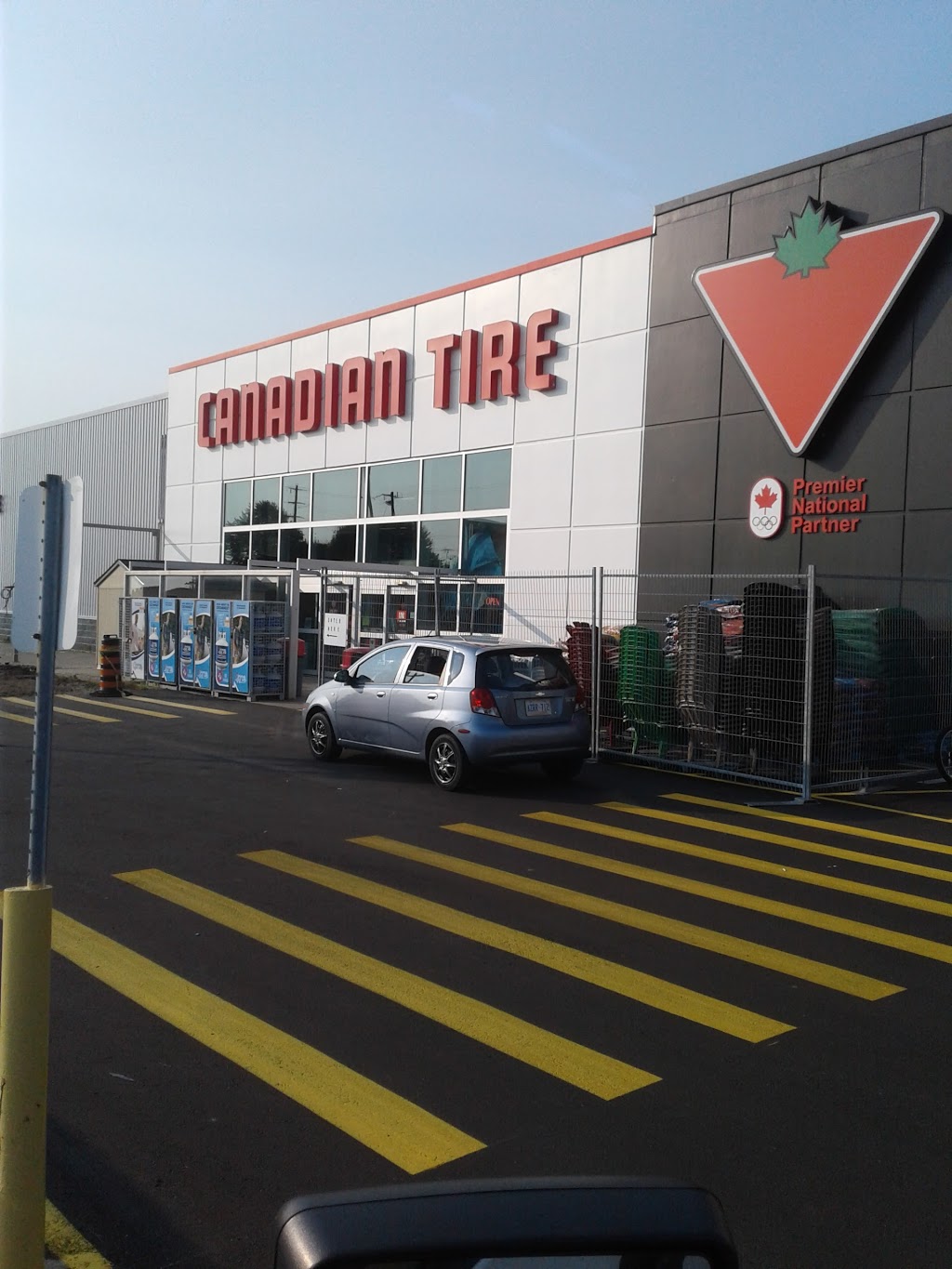 Canadian Tire | 20215 Chatham St N, Blenheim, ON N0P 1A0, Canada | Phone: (519) 676-8181