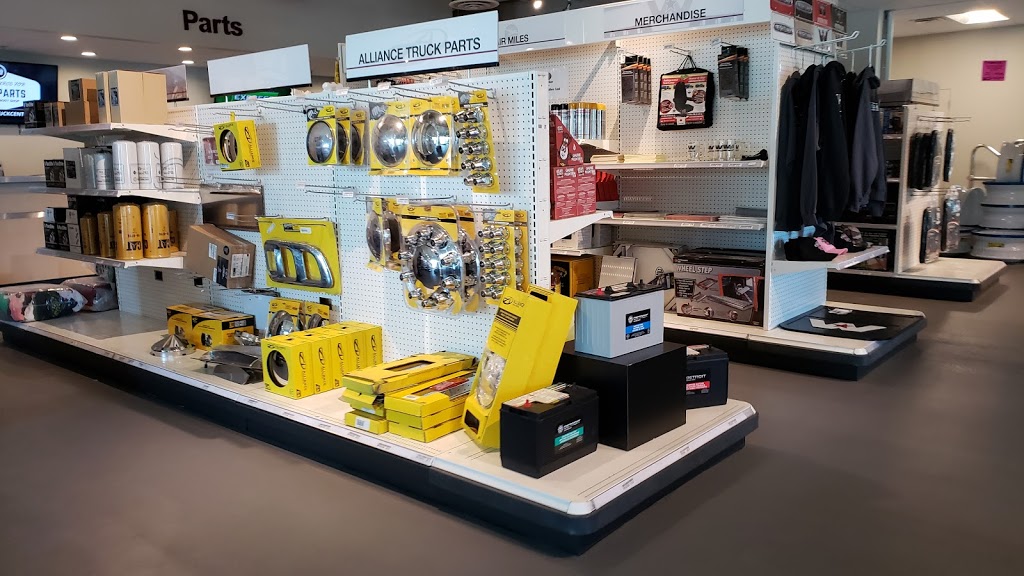Nova Truck Centres | Dartmouth | 670 Wilkinson Ave, Dartmouth, NS B3B 0H4, Canada | Phone: (902) 468-5900