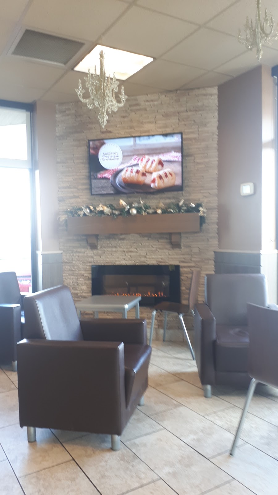 Tim Hortons | 265 Atherley Rd, Orillia, ON L3V 1N7, Canada | Phone: (705) 329-2759