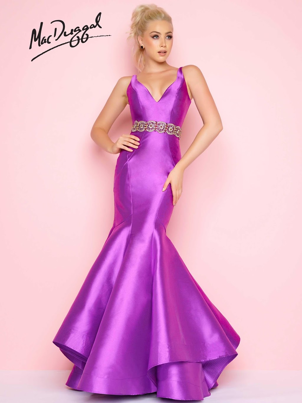 The Dress Diva | 227 Main St N Unit 1A, Markham, ON L3P 1Y6, Canada | Phone: (905) 554-8697