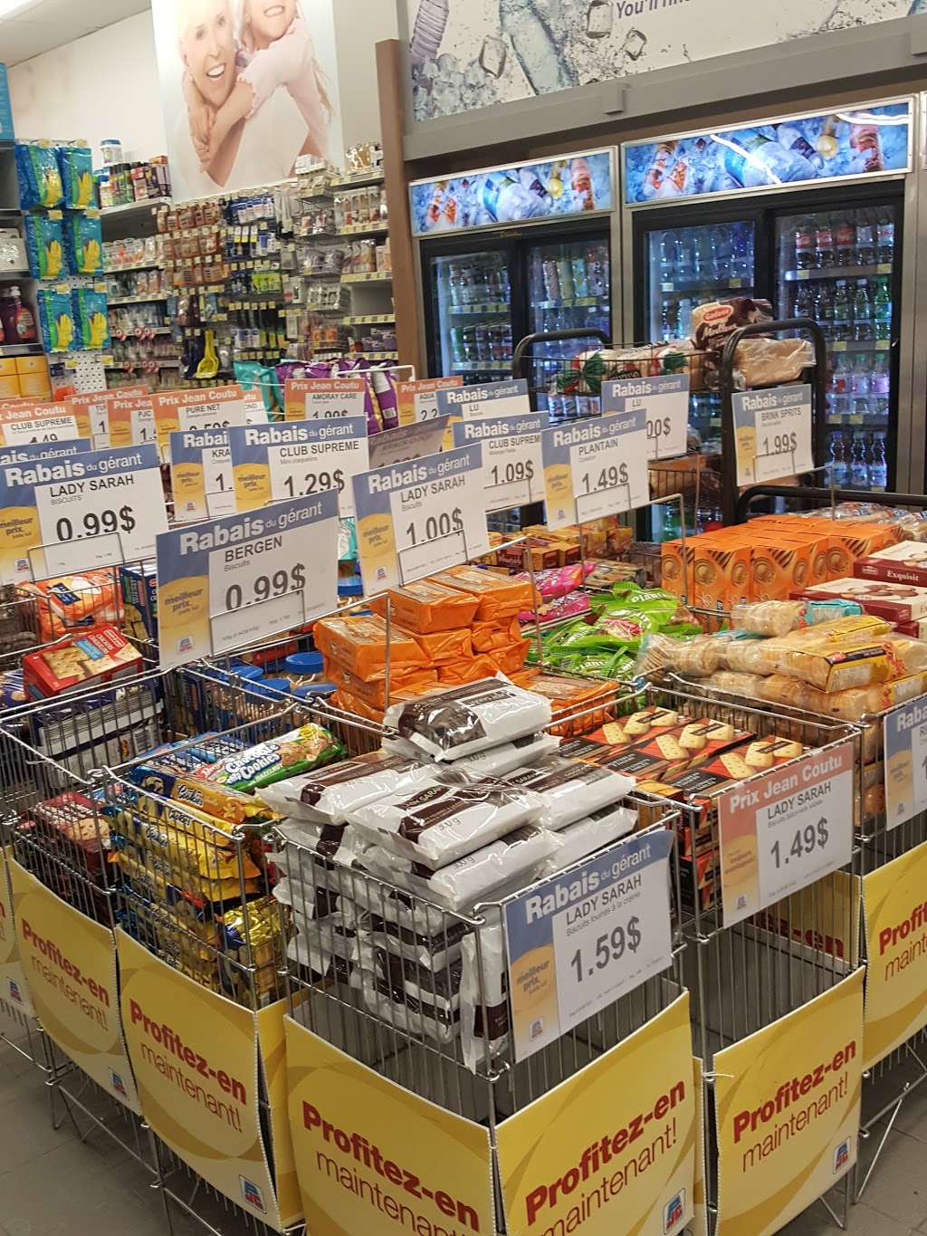 PJC Jean Coutu | 802 Boulevard Décarie, Saint-Laurent, QC H4L 3L9, Canada | Phone: (514) 747-3521
