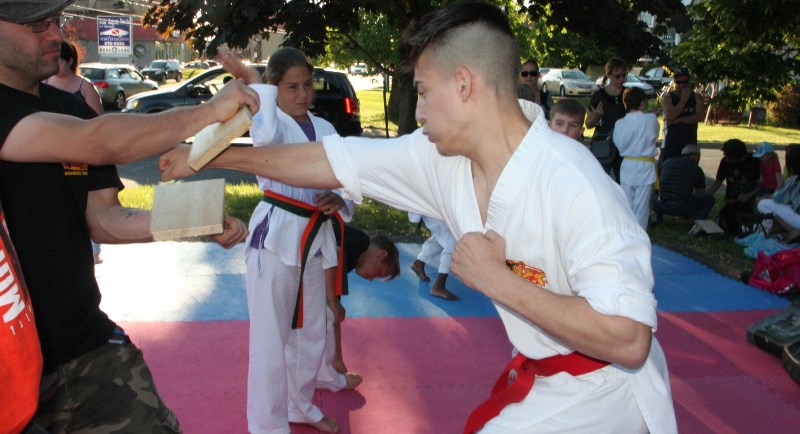 Kixx Universel Taekwondo | 7240 Chemin de Chambly, Saint-Hubert, QC J3Y 3R9, Canada | Phone: (450) 445-4698