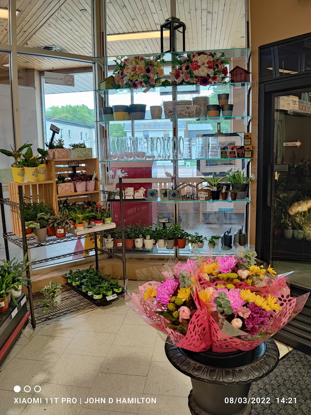 Metro Pembroke | 425 Pembroke St E, Pembroke, ON K8A 3L1, Canada | Phone: (613) 735-4136