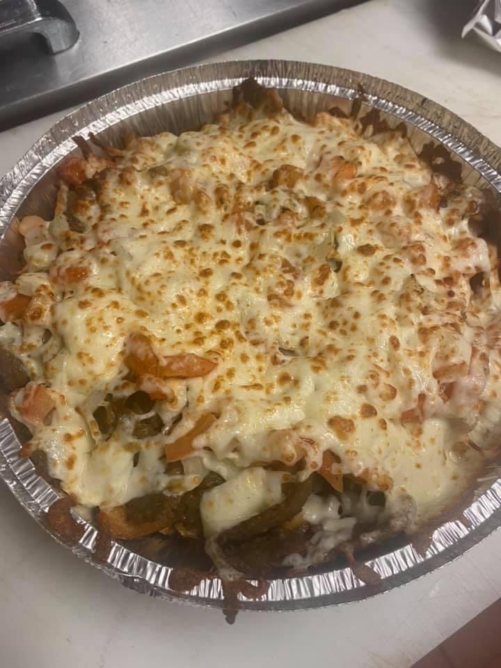 Leos pizza Bedford | 1746 Bedford Hwy, Bedford, NS B4A 1G2, Canada | Phone: (902) 420-2333