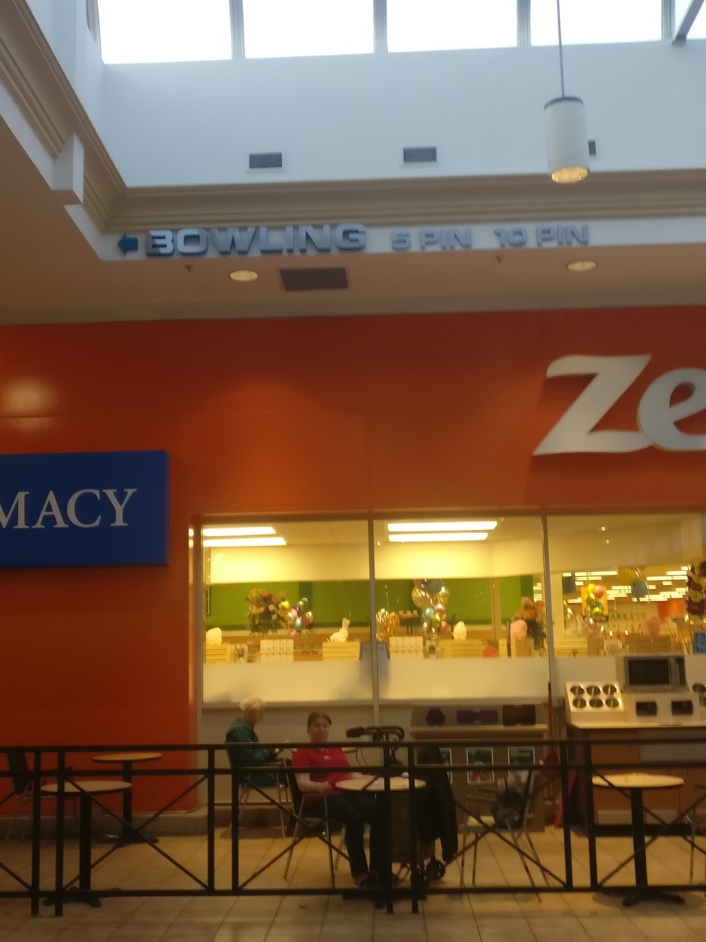 Fairview Bowling Lanes | 285 Geneva St, St. Catharines, ON L2N 2G1, Canada | Phone: (905) 937-5220