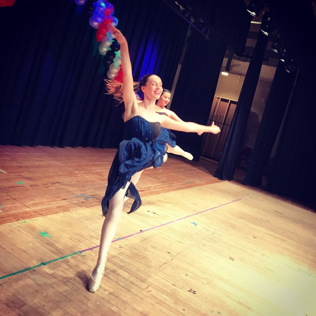 The Pointe Dance Centre | 349 Jane St, Toronto, ON M6S 3Z3, Canada | Phone: (416) 763-1100